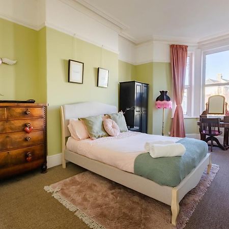 5-Bed House With Distant Sea Views In Plymouth Villa Eksteriør bilde