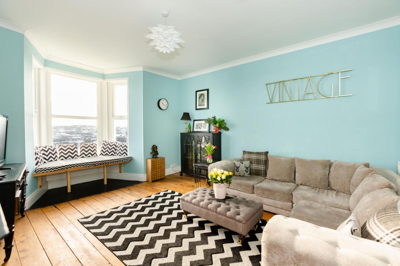 5-Bed House With Distant Sea Views In Plymouth Villa Eksteriør bilde