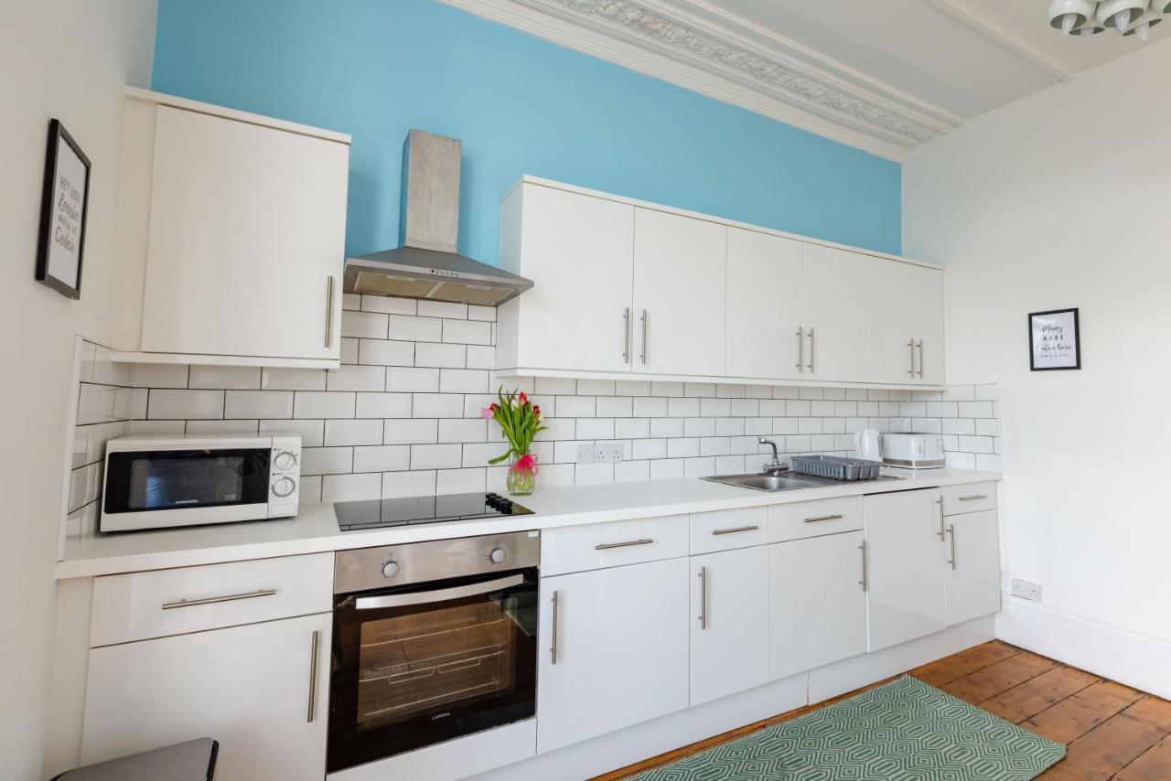 5-Bed House With Distant Sea Views In Plymouth Villa Eksteriør bilde